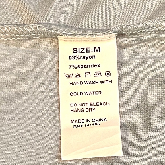 Sold on another site NWOT workout top - Picture 5 of 5